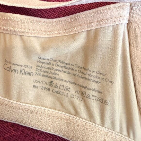 Calvin Klein 36C Bras Set of 2 Soft Cup Underwire Black Tan T-shirt 2 prong clos - Picture 6 of 6